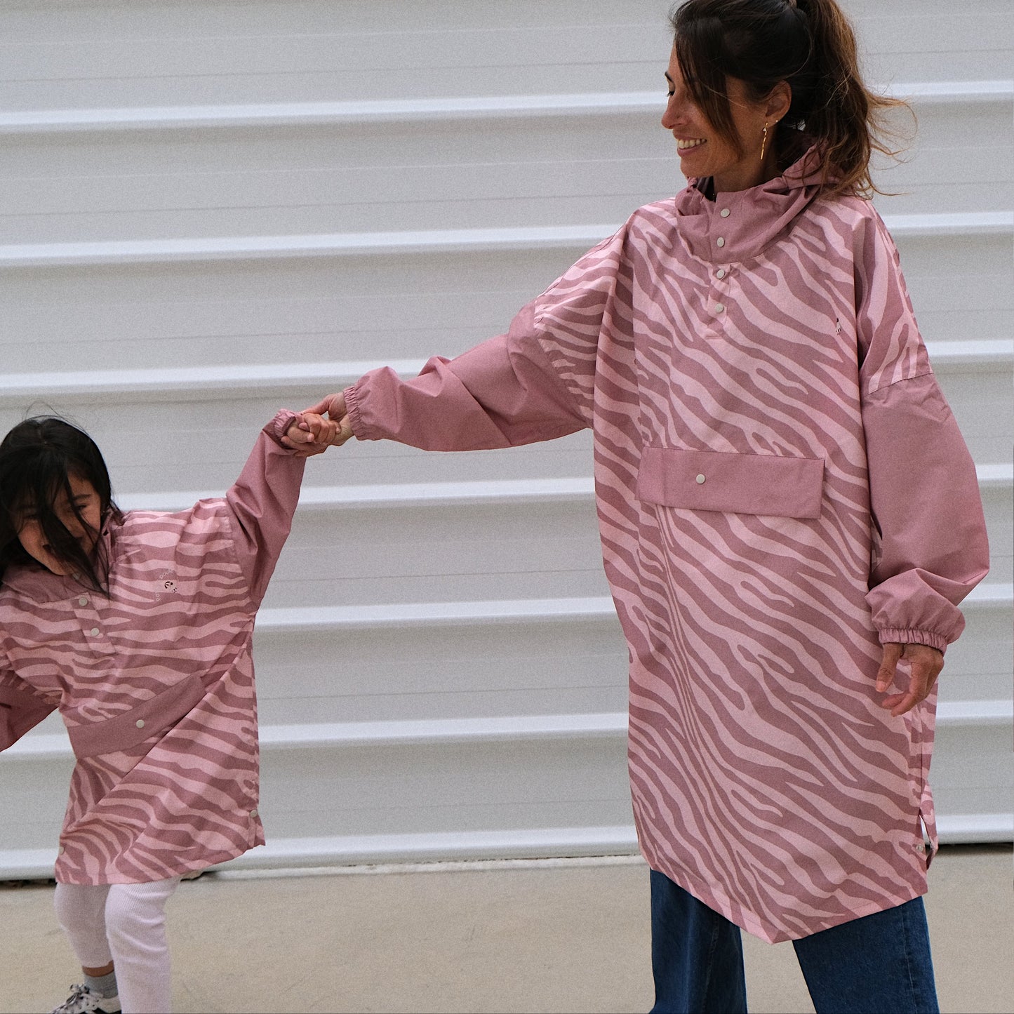 Poncho de pluie rose Zebre - Poule party